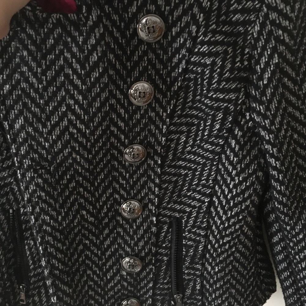 Coat - Picture 3 of 5